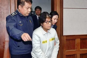 Bà Choi Soon-sil bác bỏ mọi cáo buộc 