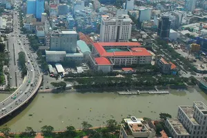 Nhập quận 4 với quận 1: Đối mặt với nhiều cái khó