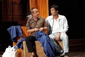 Ấm áp tình người dù rơi lệ