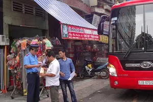 TP.HCM không có xe ‘dù’, bến ‘cóc’?