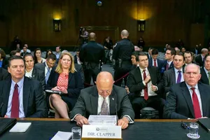 Êkíp ông Trump liên lạc với Nga?