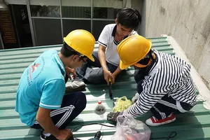 Đem ‘Ánh sáng hạnh phúc’ đến xóm nghèo