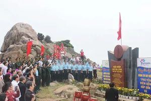 Điểm cực Đông trên đất liền ở Khánh Hòa hay Phú Yên?