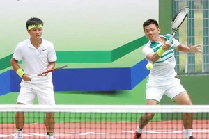 Đội tuyển quần vợt VN: ‘Quên’ Tết vì Davis Cup