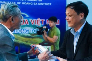 Tiếp tục đấu tranh đưa Hoàng Sa về lại Viêt Nam