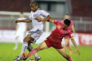 Vòng 4 Toyota V-League: Nóng và lạnh 