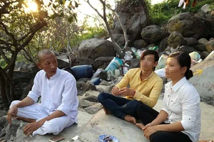 Hang tự lập, thầy tự phong trên núi Bà Đen 