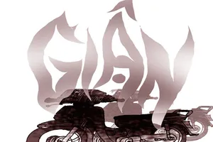 Giận vợ lôi xe ra đốt