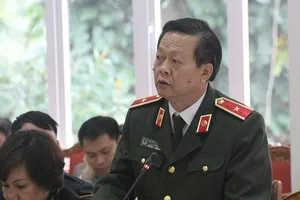 Tung lực lượng chặn thực phẩm bẩn từ Trung Quốc