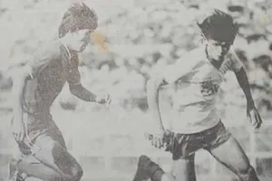 Fair play bằng cách ‘chém’ đội bóng nhà