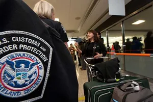 Dân Trung Quốc đi Mỹ cần khai thông tin mạng xã hội