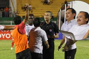 Kẻ đốt đền và những người châm lửa