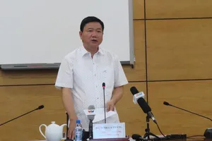 Bí thư Thăng: Phải đãi ngộ để thu hút giáo viên giỏi