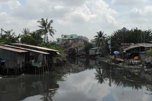 Mở đường, phải cứu được rạch Xuyên Tâm