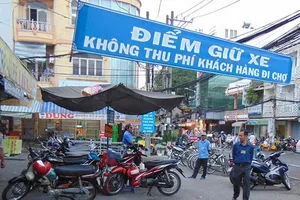 ‘Ngồi bàn ghế để chỉ đạo là không ăn thua’