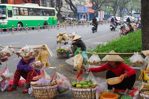 Sao người ta đổ về thành phố?