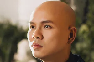 Phan Đinh Tùng kết hợp với tác giả Em thì không