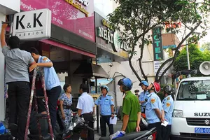 Dẹp vỉa hè, phải tính lợi cho dân lẫn chính quyền