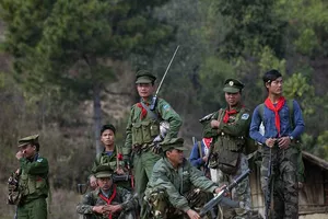 Myanmar giao tranh ác liệt, dân chạy nạn qua Trung Quốc