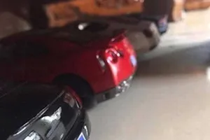 Đã tìm ra chủ nhân giàn siêu xe giả! 