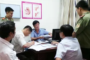 Phòng khám Trung Quốc chuyên ‘hù’ và ‘vẽ’ bệnh 