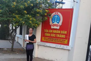 Chánh án Sóc Trăng giúp dân giành quyền kiện