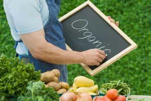 Thực phẩm độc hại, người nghèo lãnh đủ