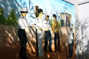 Có nên dạy sử cho trẻ bằng tranh thời chiến? 