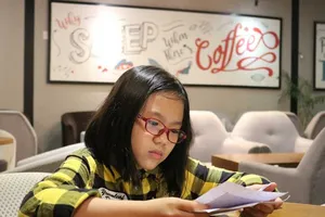 Bé lớp 4 'diễn thuyết' với bạn về xâm hại tình dục