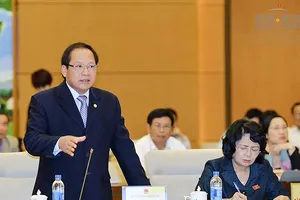 Sẽ làm việc với Facebook về nạn mạo danh