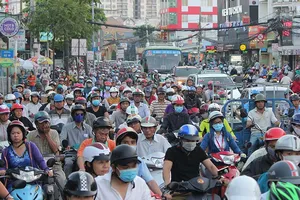 Đề xuất sốc: Cấm xe máy chạy trên đường 