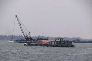 Ai thao túng giá cát xây dựng?