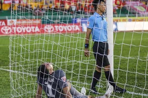 Chấn chỉnh V-League!