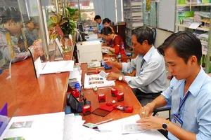 100% công nhân không muốn tăng tuổi hưu 