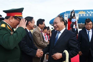 Thủ tướng thăm chính thức Campuchia