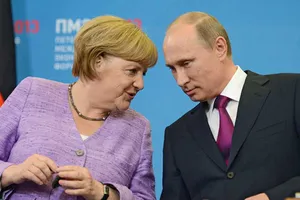 Thủ tướng Đức sang Nga ‘đãi cát tìm vàng’