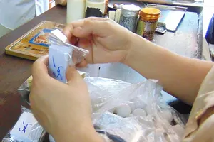 Nhà thuốc Đông y bán… tân dược chứa đề-xa cho trẻ