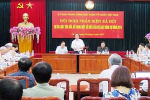 BLHS 2015: Đề xuất thêm tội dâm ô đồng tính 
