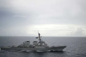 Vì sao ông Trump đang “ngó lơ” biển Đông?