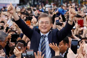 Tân tổng thống Hàn Quốc và tam giác Mỹ-Trung-Triều 