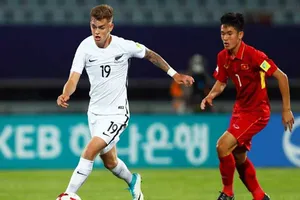 Ầm ĩ với 1 điểm hòa New Zealand