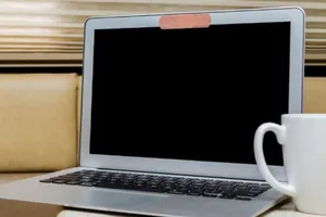 Vô hiệu hóa webcam để không bị theo dõi 