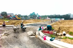 Mua, bán đất dự án chỉ dựa vào vài giấy phôtô 