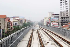 Đường ray Cát Linh - Hà Đông chưa khai thác đã gỉ sét