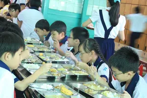 Cải thiện dinh dưỡng qua dự án ‘Bữa ăn học đường’