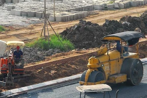 Tiền sử dụng đất đè nặng người mua nhà