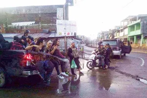 Đồng bọn bị bắt, IS mai phục ‘giết người diệt khẩu'