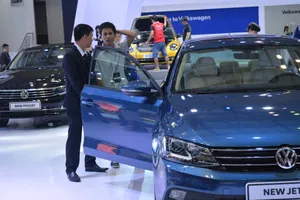 Ô tô sợ bị 'cột chặt' với nhiều điều kiện bất hợp lý 