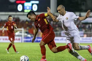 VFF bỏ lỡ cơ hội ghi bàn