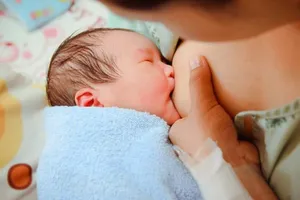 Mẹ có được quyền ​đổi họ của con sang họ mẹ?